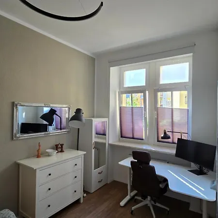 Kulturelles Businessapartment Mit Balkon Chemnitz