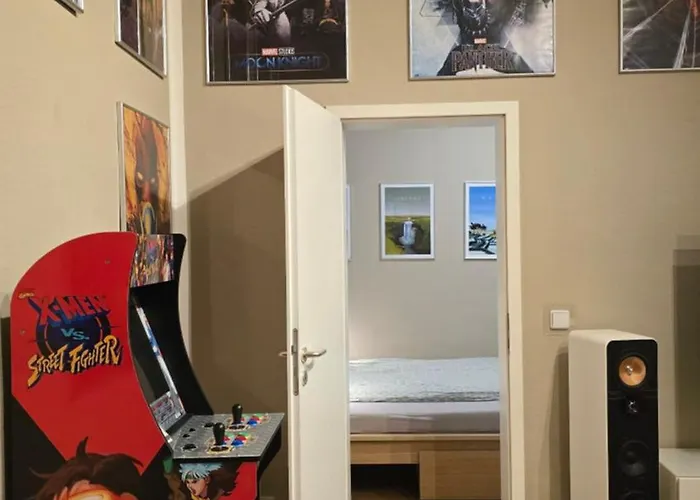 Kulturelles Businessapartment Mit Balkon *