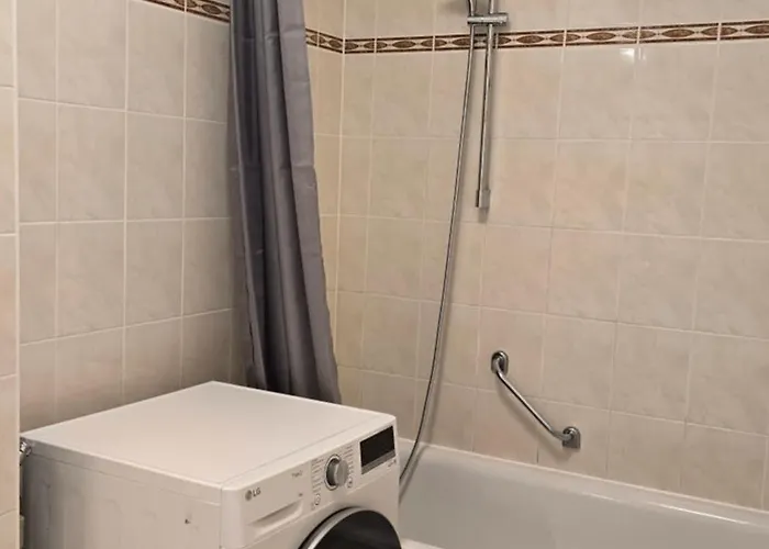 Apartment Kulturelles Businessapartment Mit Balkon Chemnitz