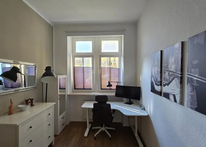 Apartment Kulturelles Businessapartment Mit Balkon *