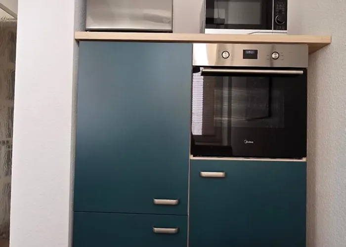 Kulturelles Businessapartment Mit Balkon *